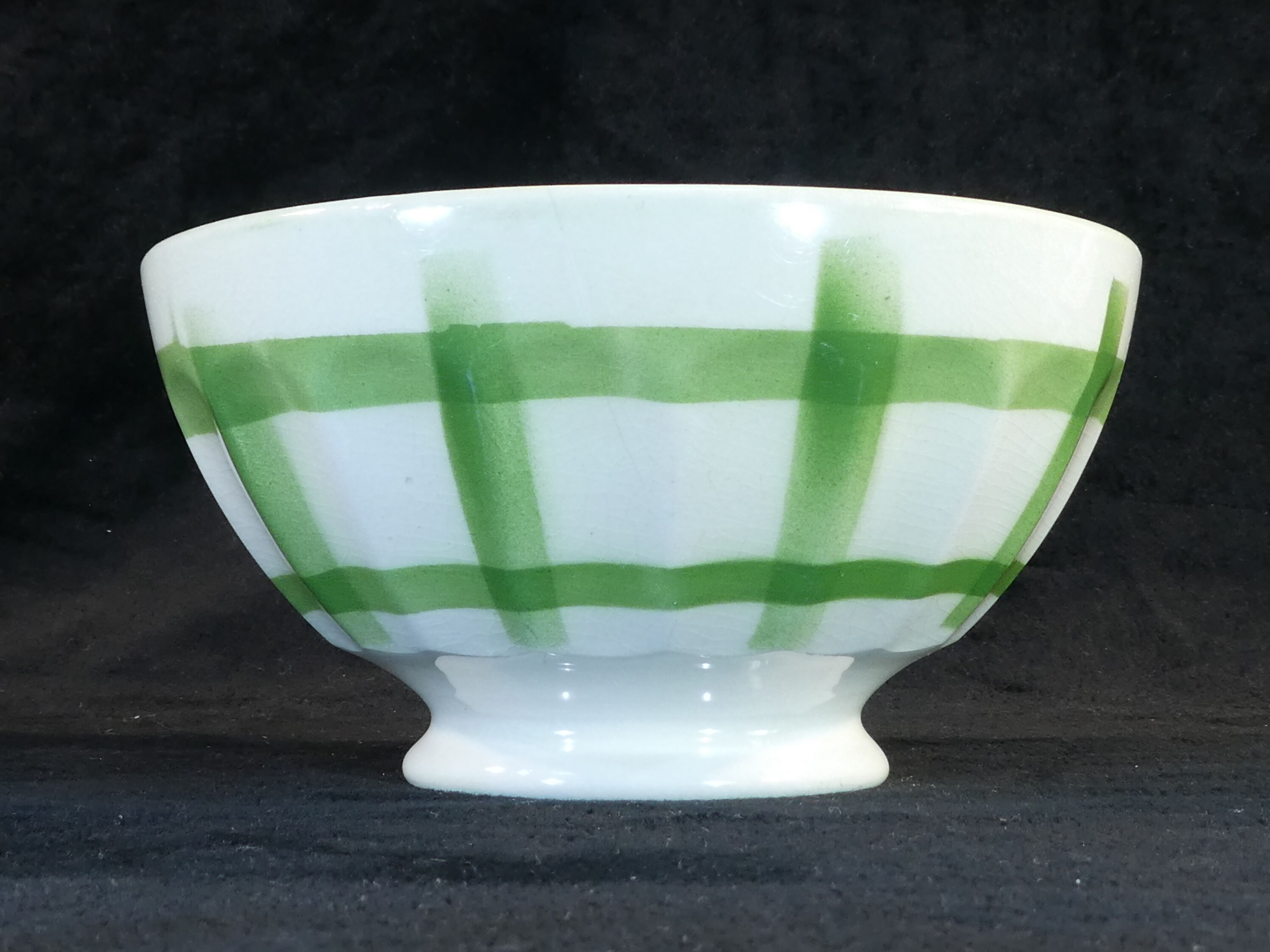 Former bol has facets Digoin green tiles