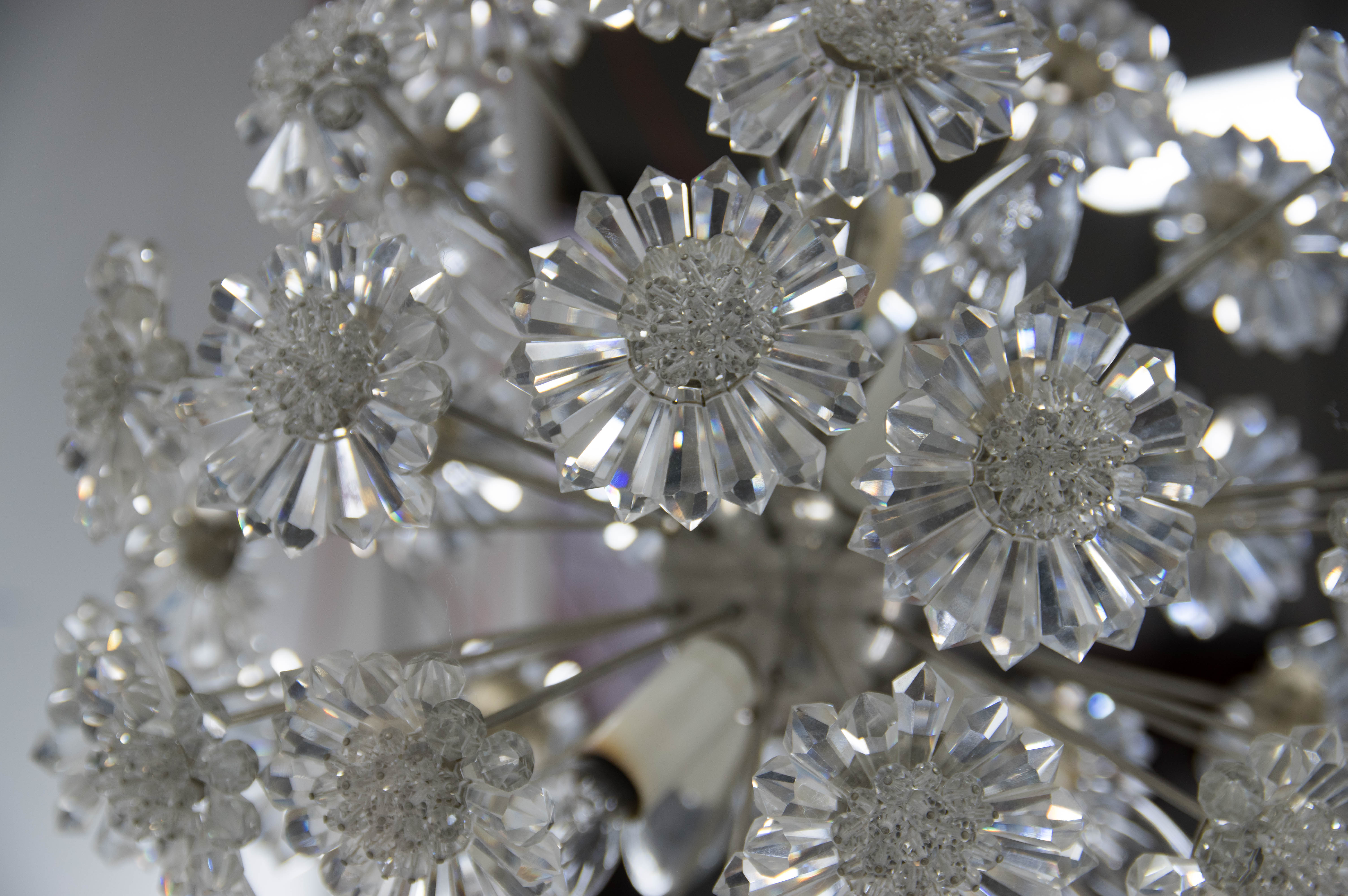 Lustre pissenlit par Preciosa, années 1970