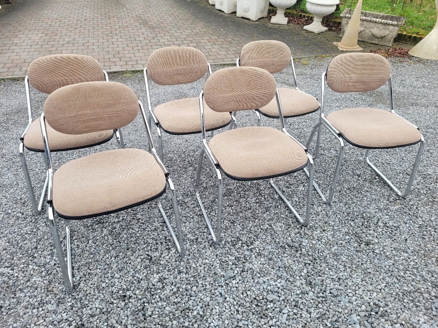 6 chaises de bureau vintage pied chromé dessus tissus