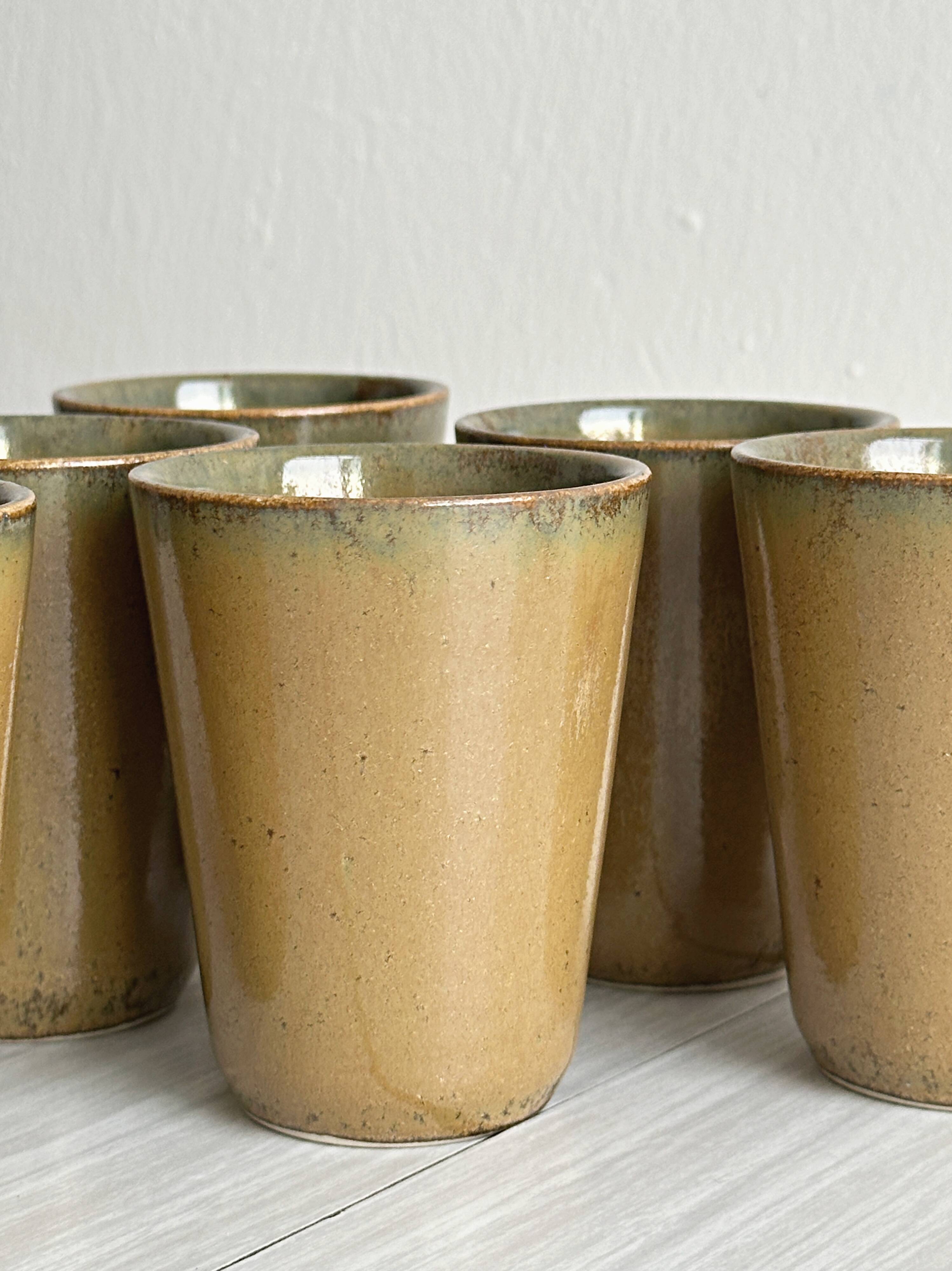 Set of 6 ancient stoneware cups