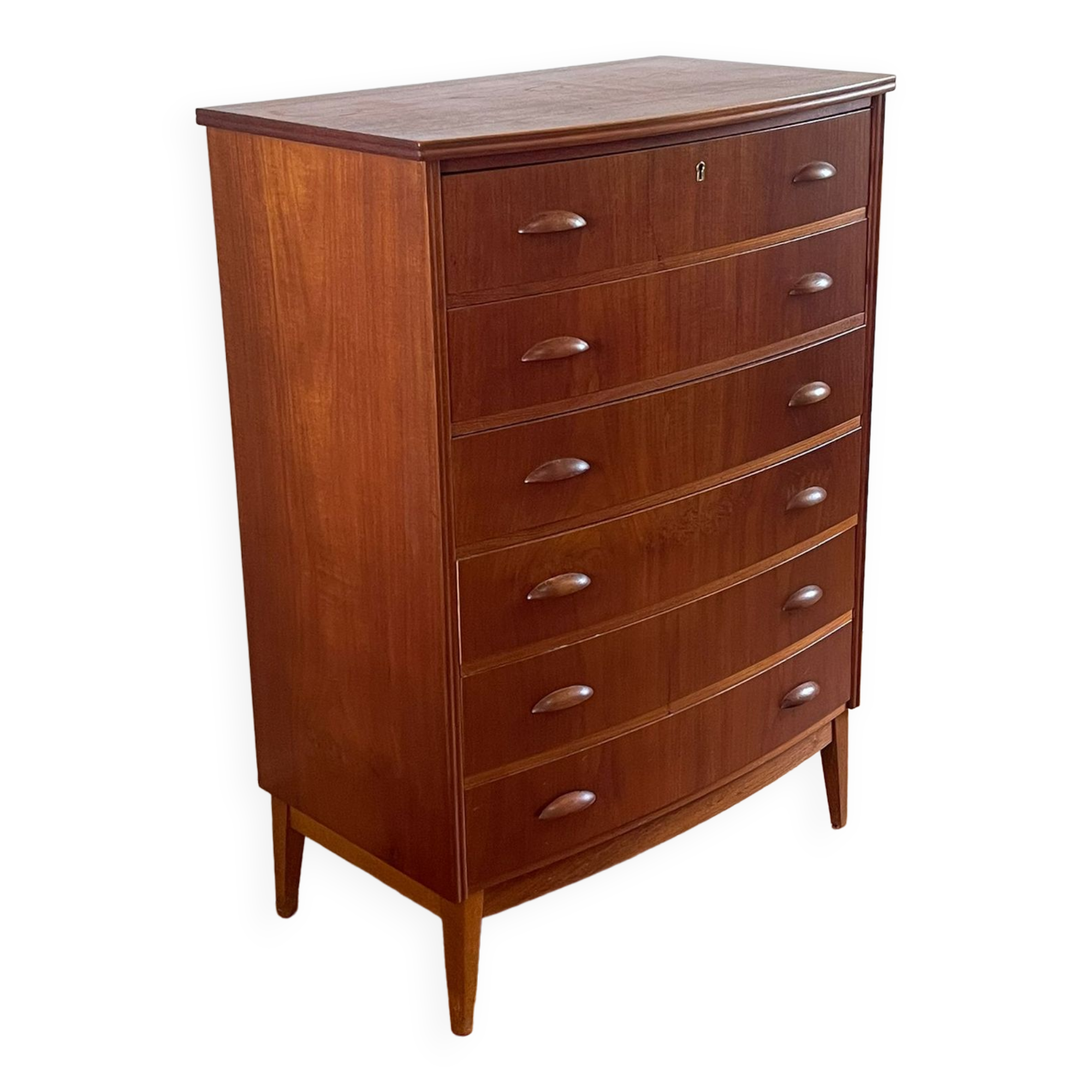 Danish teak chest of drawers with 6 drawers.