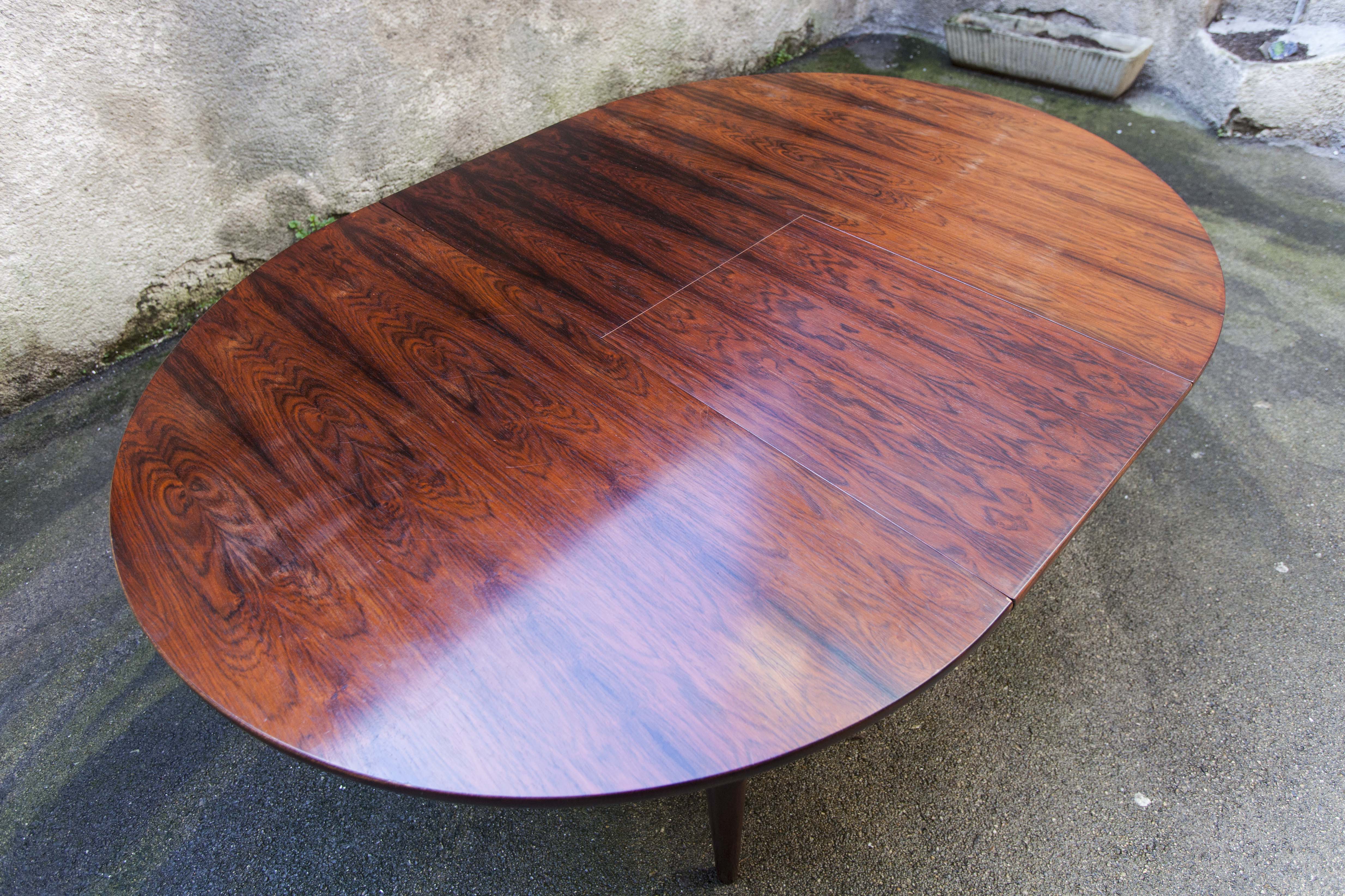Table transformable en palissandre de rio 118cm