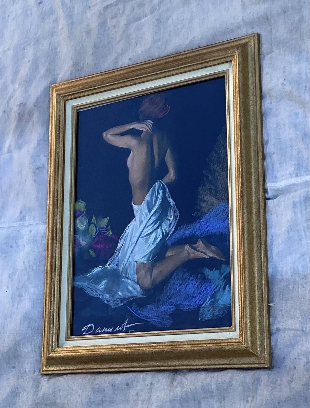 Signed pastel painting on paper < Young woman > dimensions: height -63 cm - width - 51 cm -