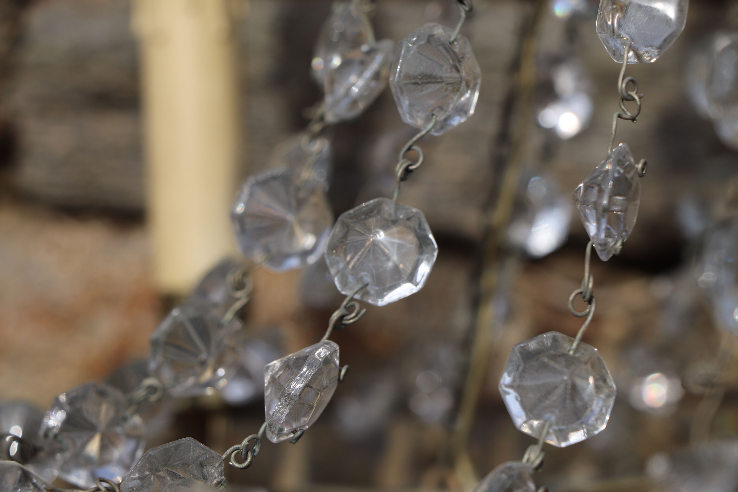 Chandelier antique pendants