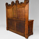 Banc coffre Gothique d'église en chêne sculpté, vers 1880