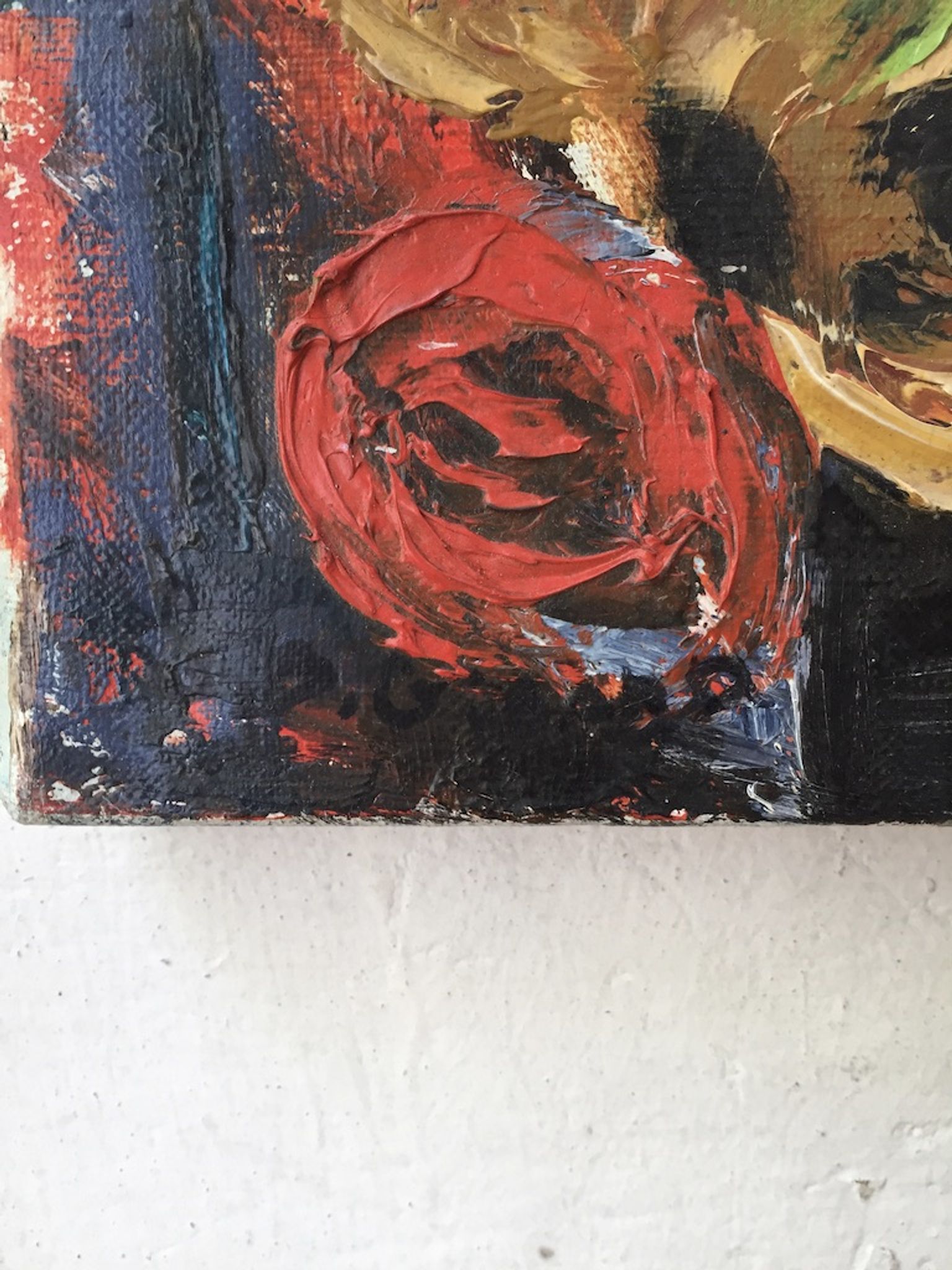 Old oil painting flowers