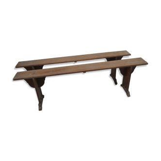 Lot farm benches