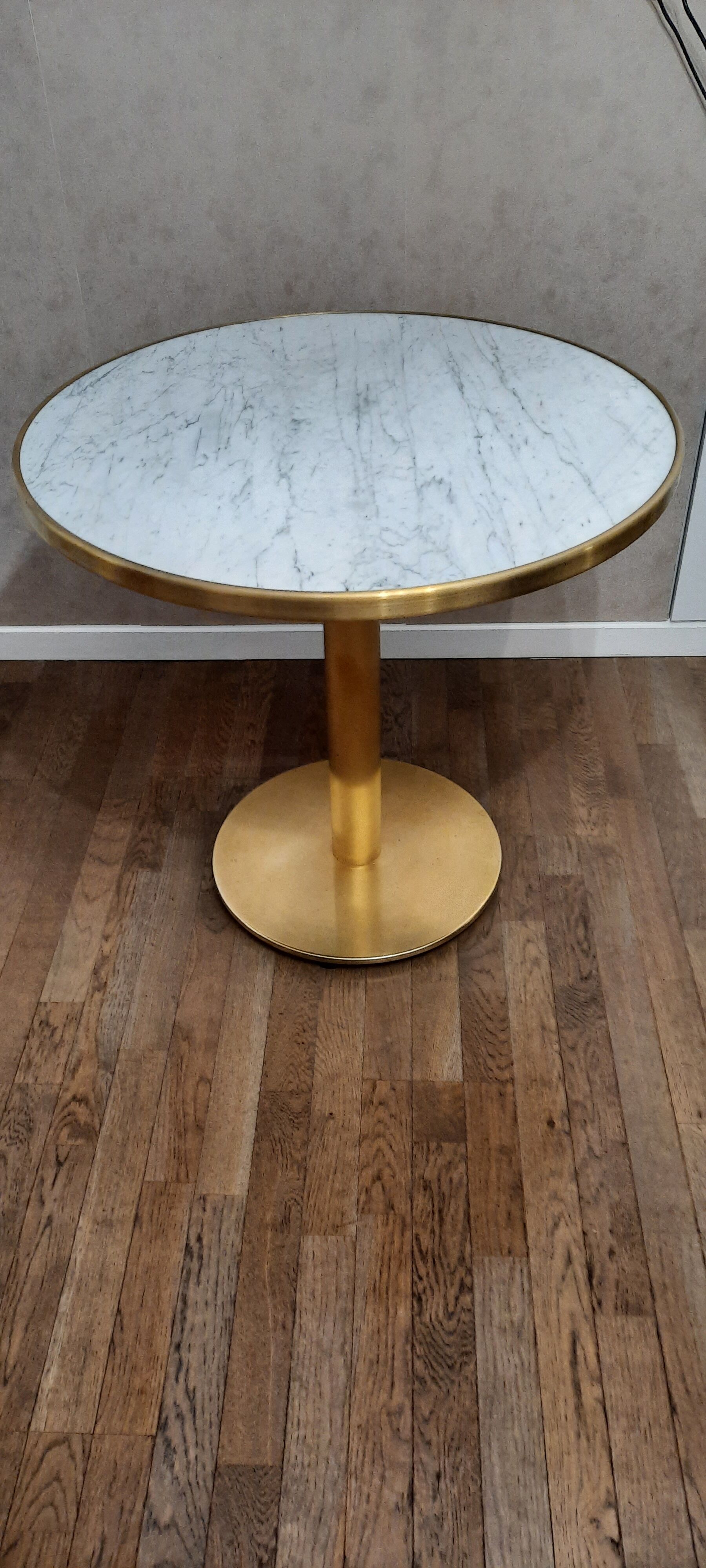 Table marble square diam. 80 cm brass brass brass foot brass