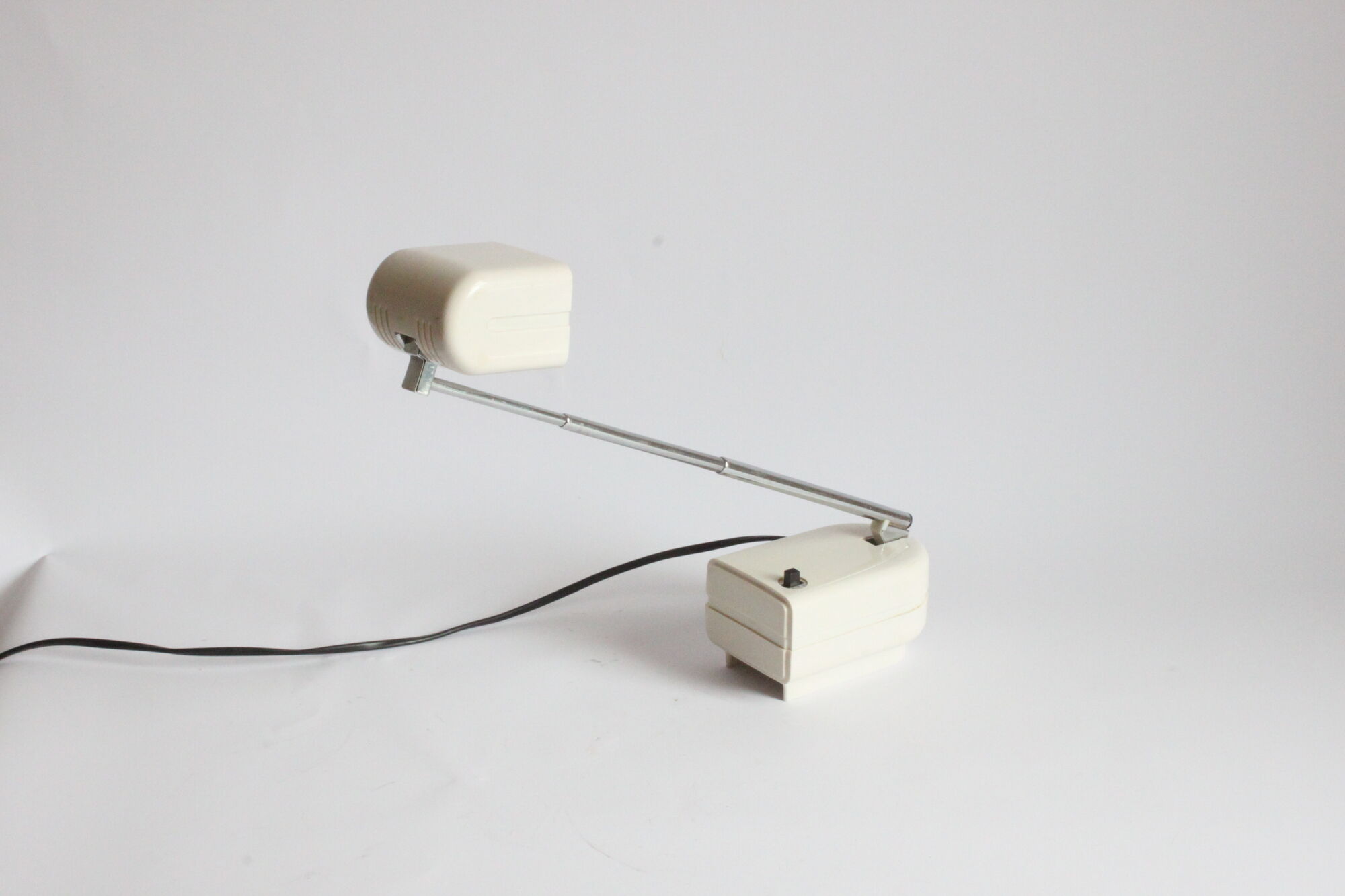 Telescopic bedside or wall lamp, 1960s.
