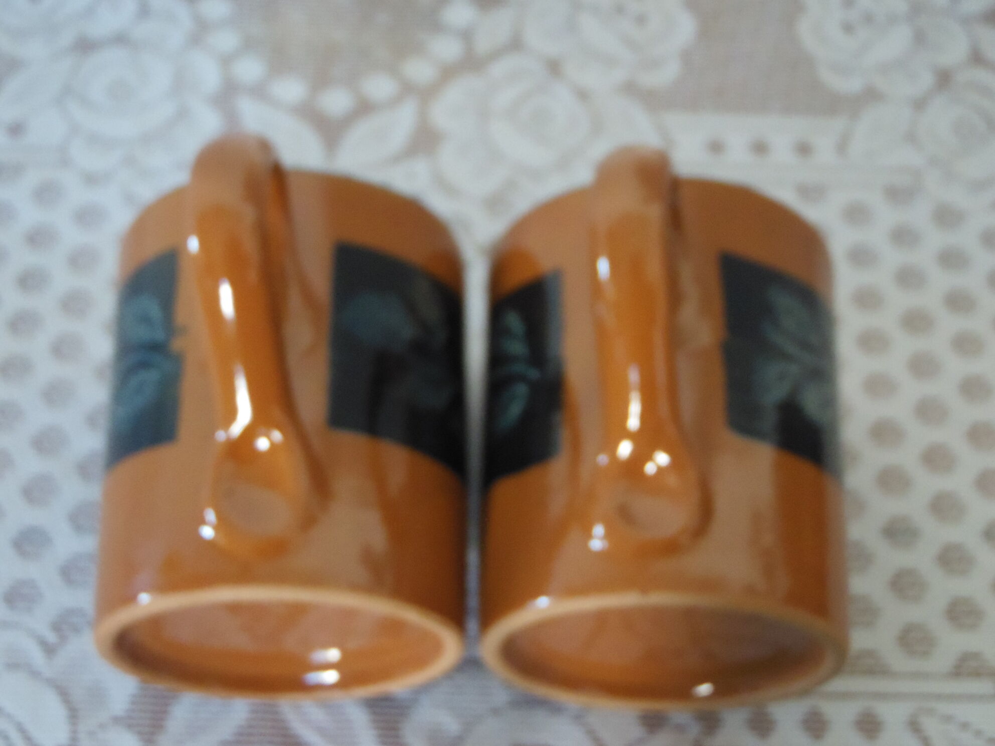 2 glazed terracotta mugs