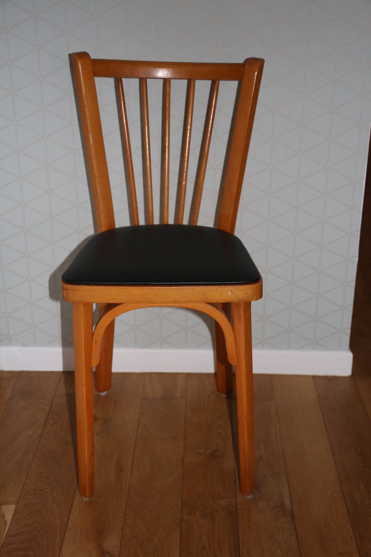 10 baumann chairs no. 12 black faux leather light beech