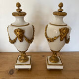 Pair of marble and bronze cassolettes in Louis XVI style