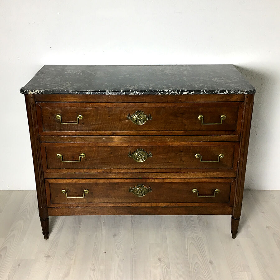 Chest of drawer  of epoch Louis XVI