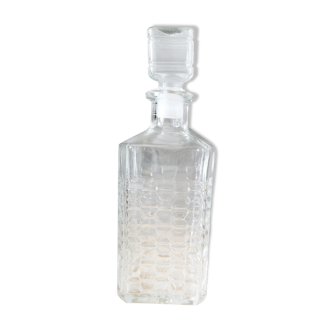 Carfe in chiseled glass