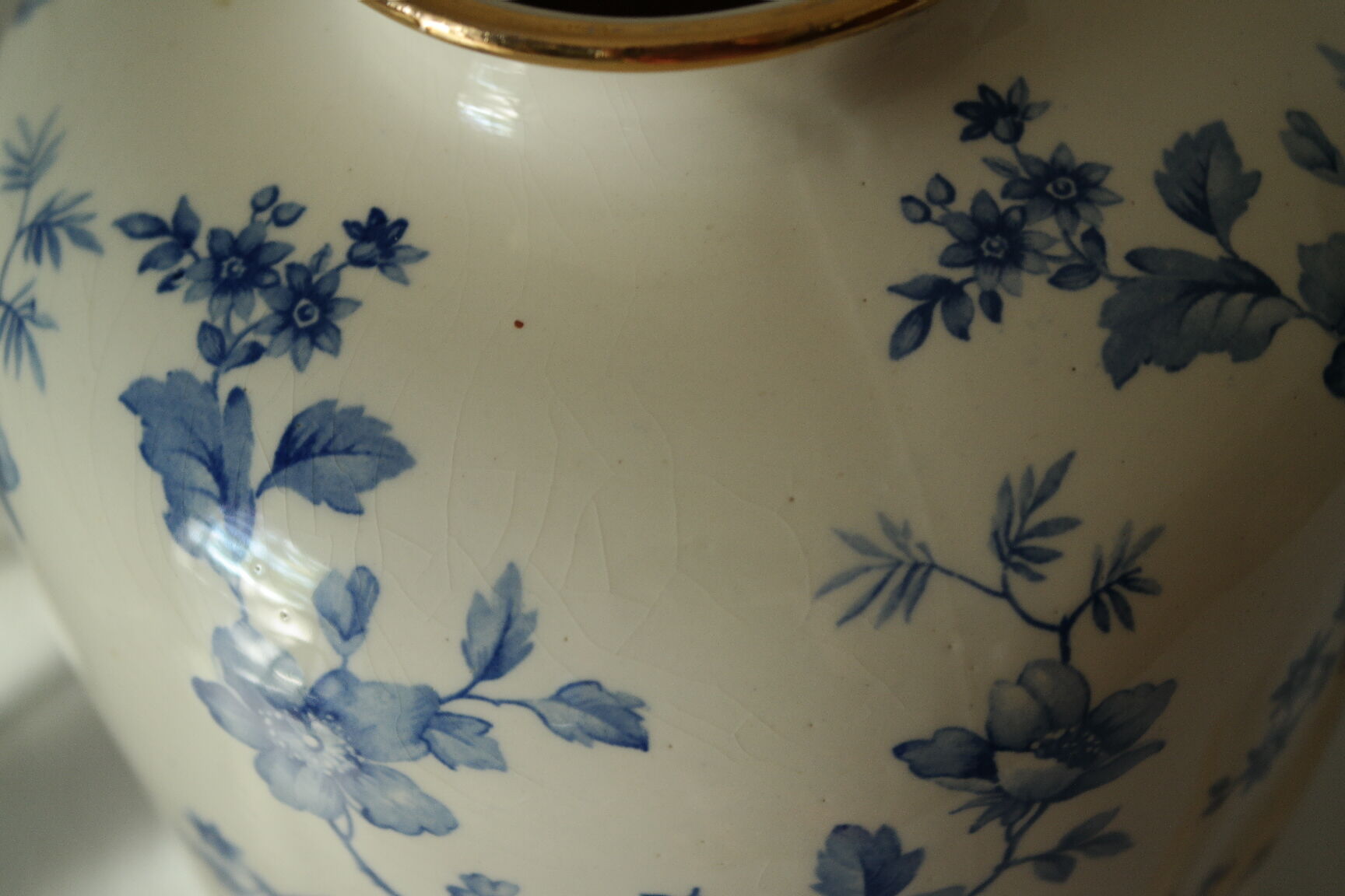 Ceramic vase Villeroy & Boch Monika collection