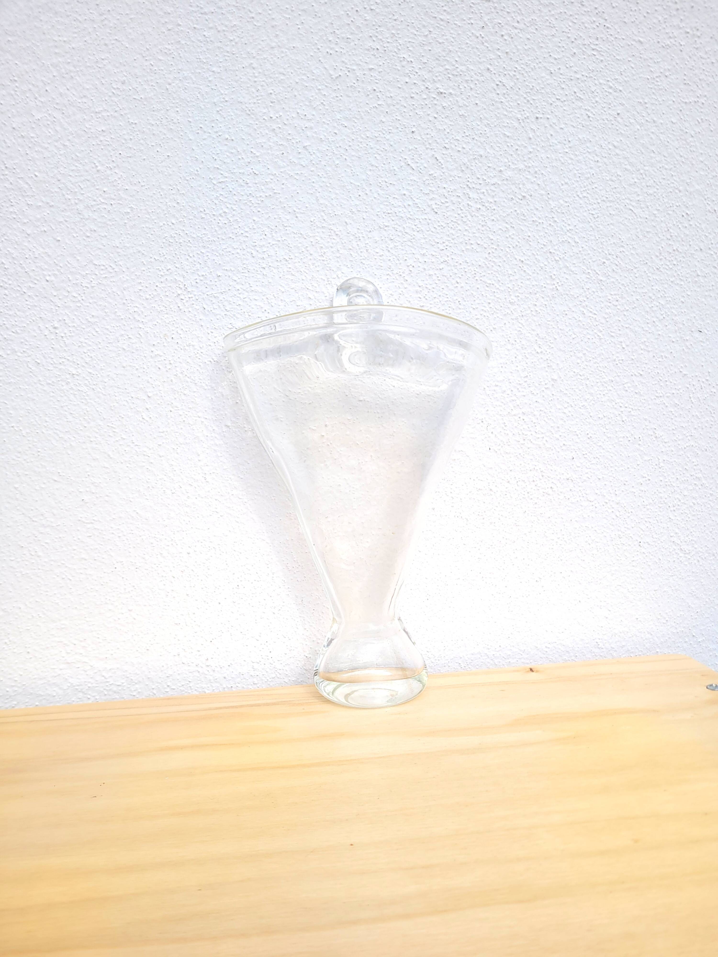 Blown glass wall-mounted bouquet holder vase