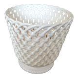 Cache pot en plastique dur