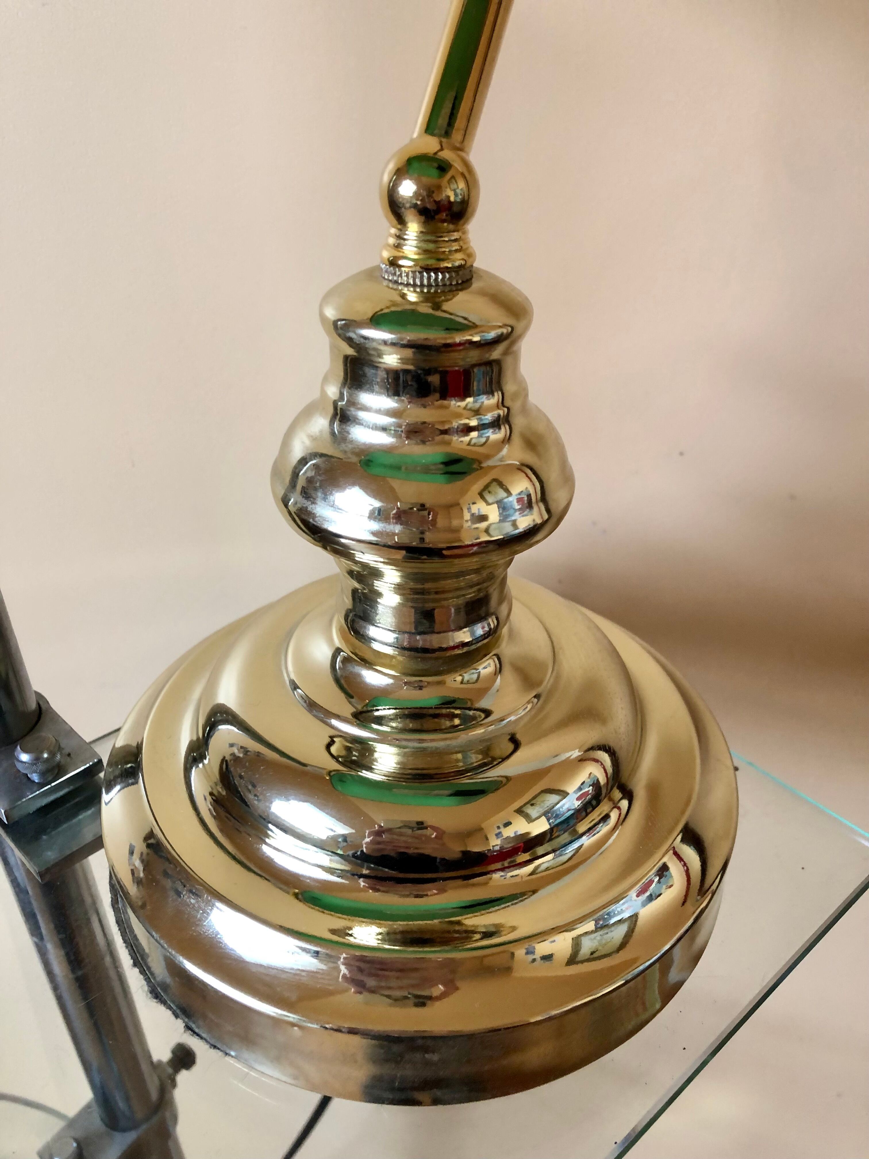 Notary lamp, banker in green opaline