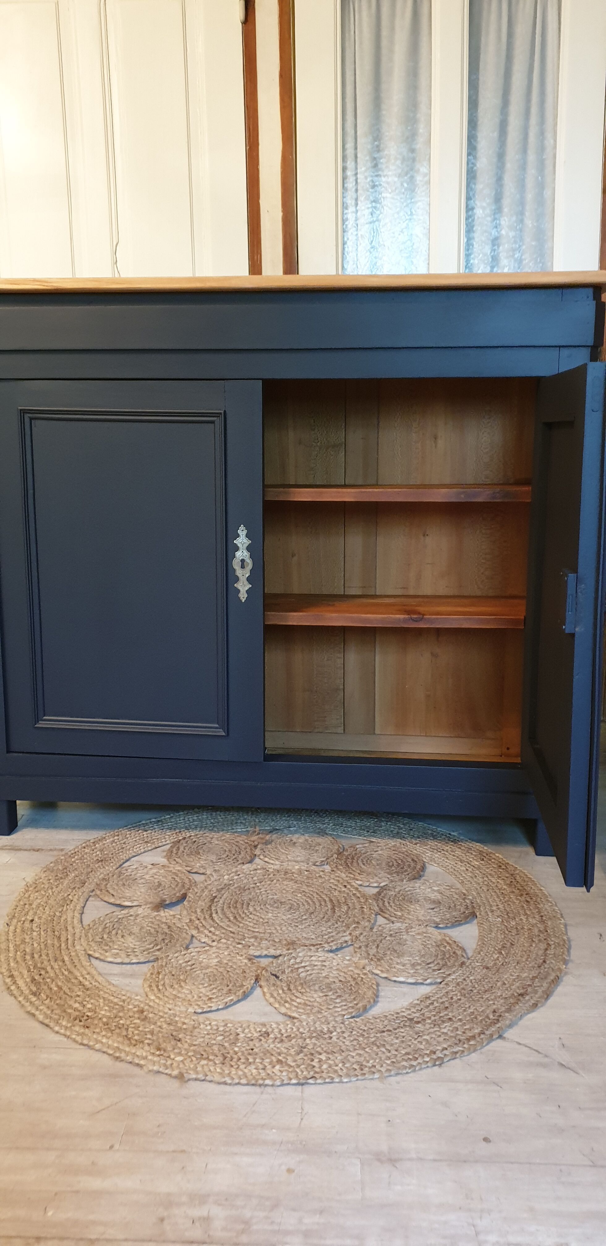 Parisian buffet in solid beech