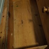 English chest of drawers nineteenth in pine