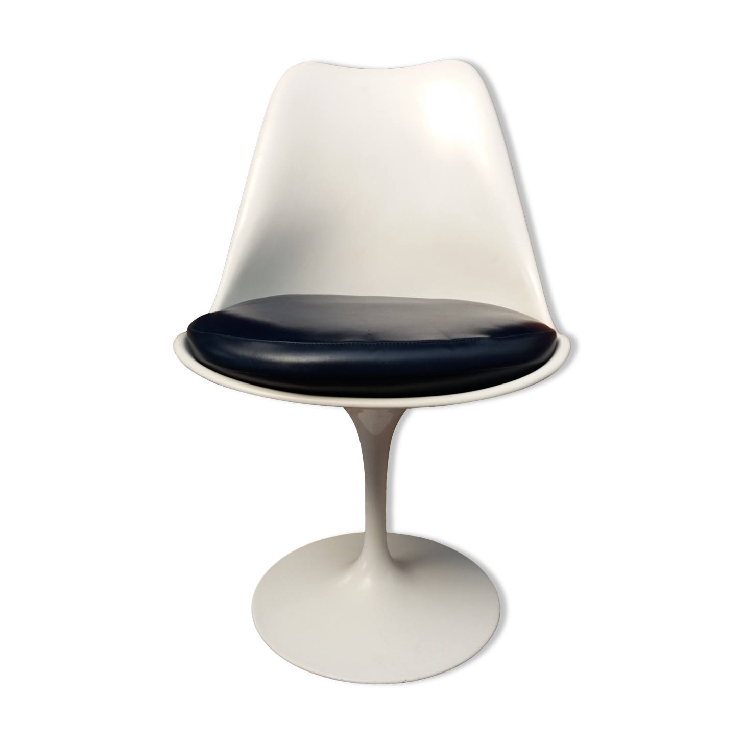 Tulip chair design Saarinen, Knoll edition