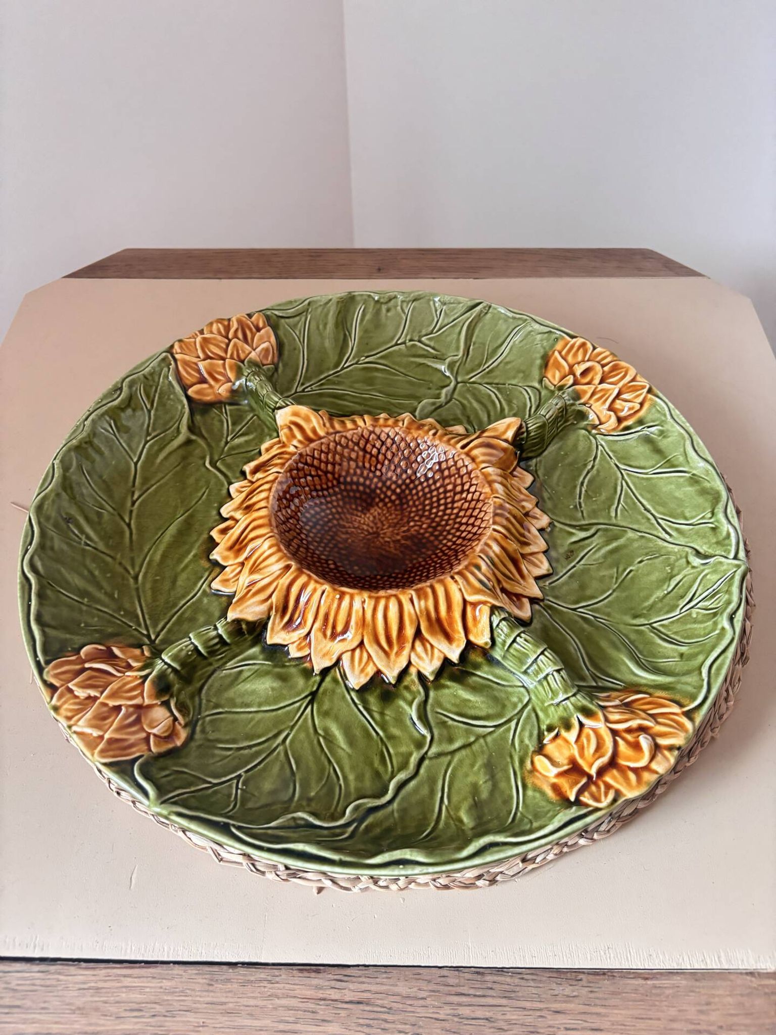 Sunflower plate slipware