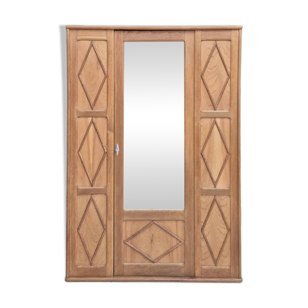 Armoire vintage