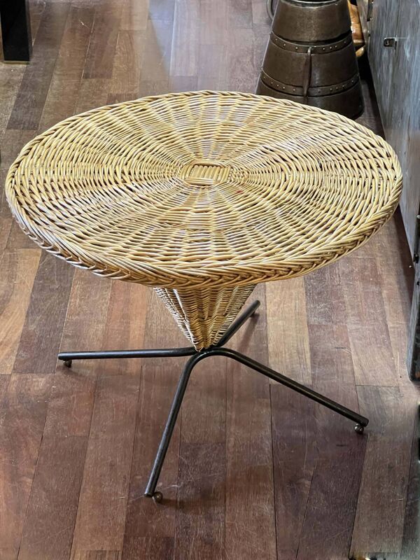 Table ronde en rotin