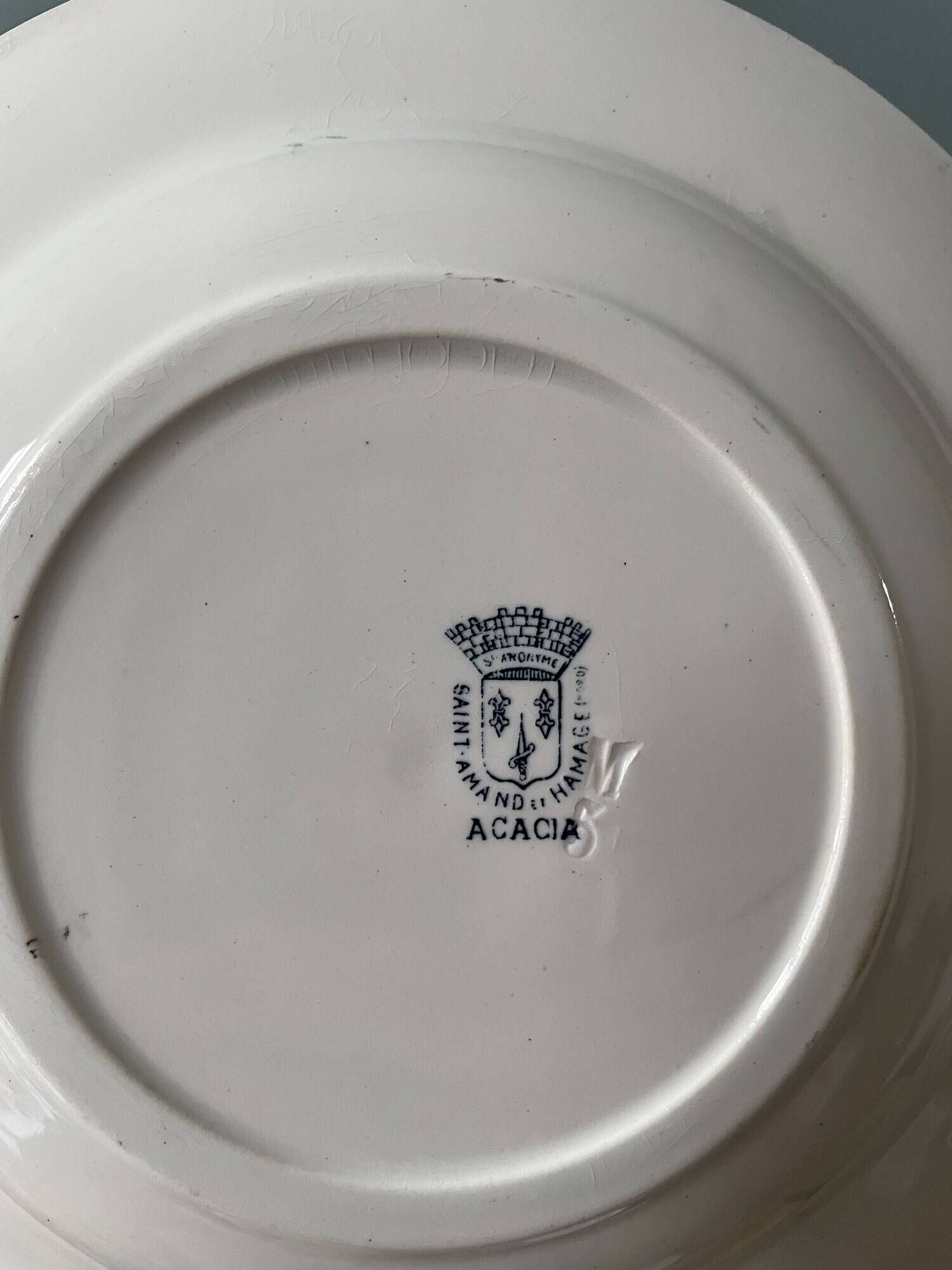 Set of 6 old Hollow Plates Earth of Iron mismatched