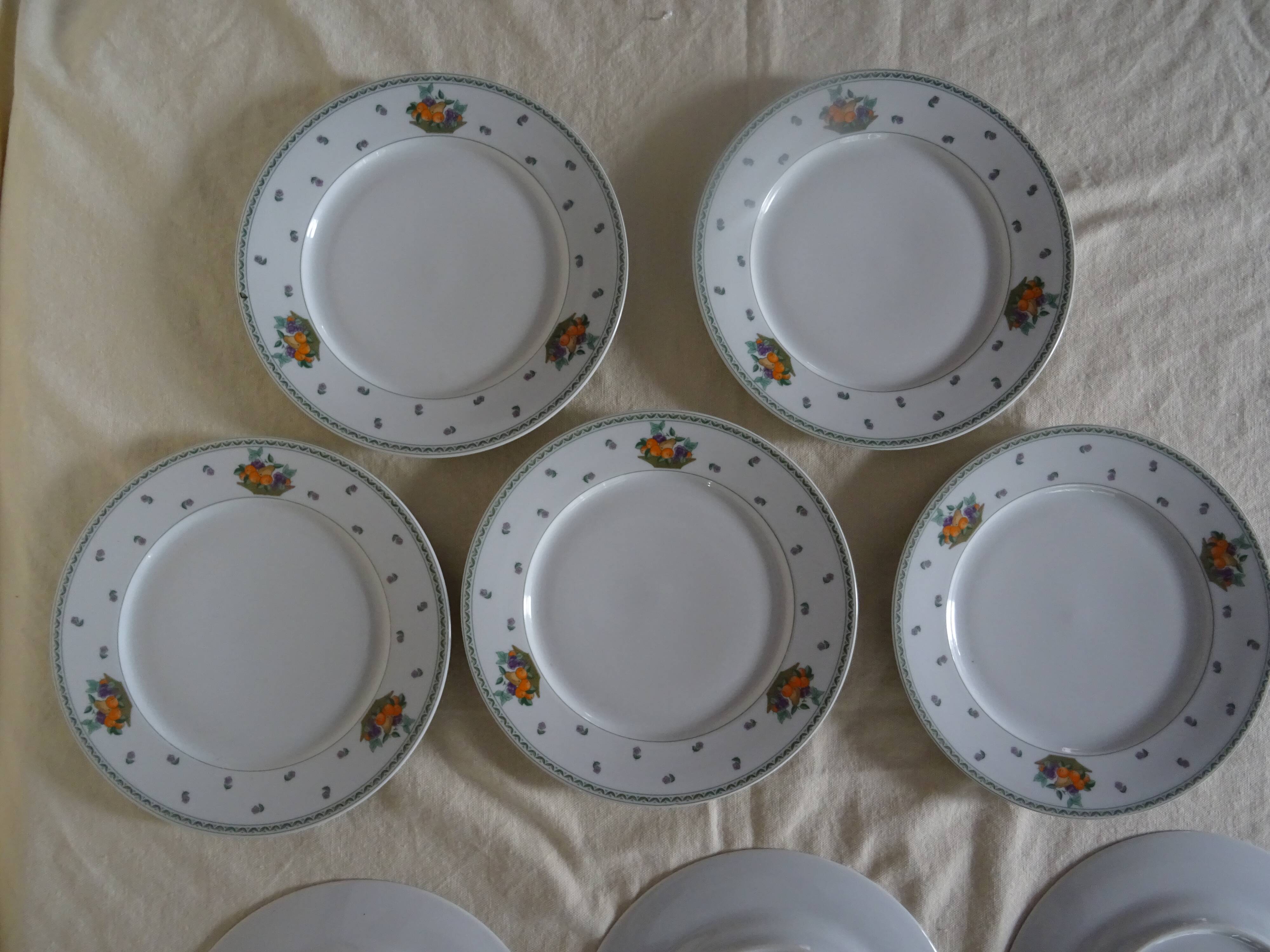 8 plates dessert porcelain Guy Degrenne decoration Basket fruit flowers
