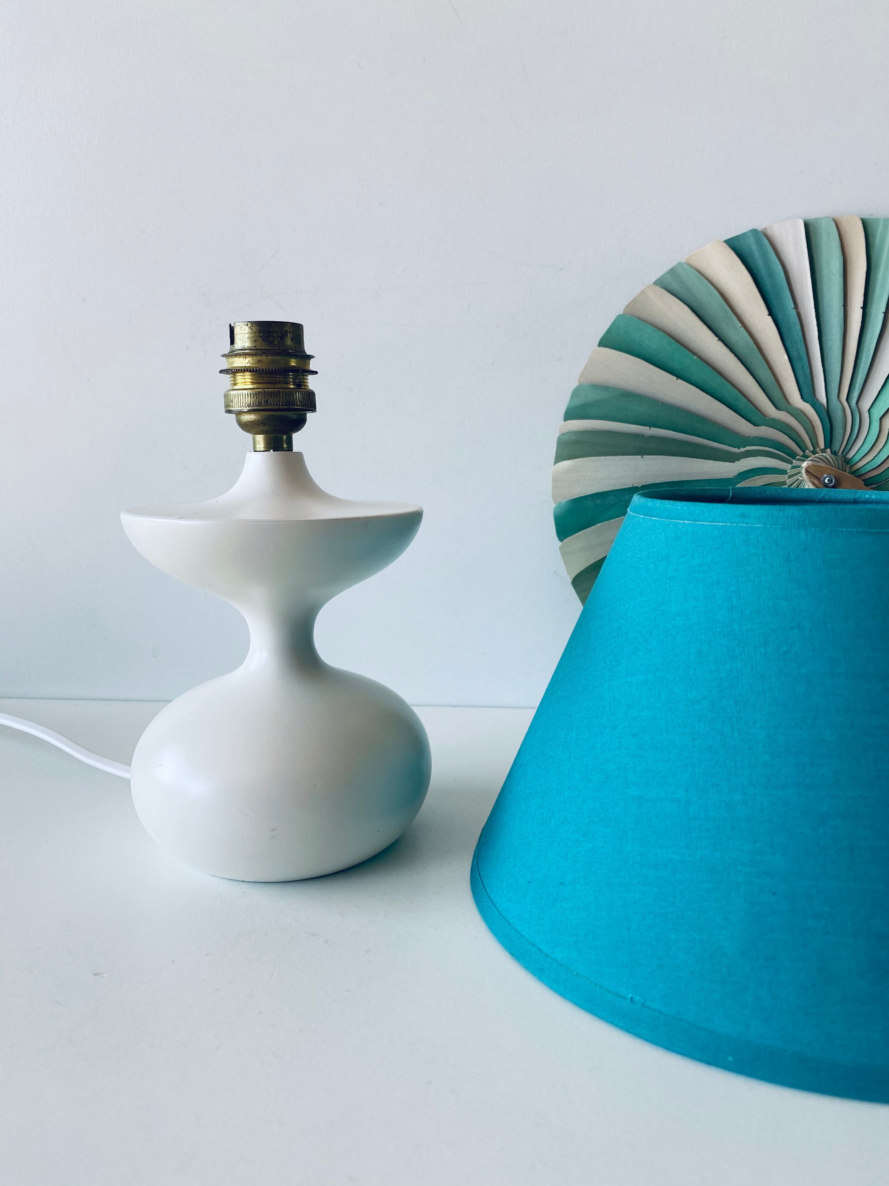 Vintage lamp shape diabolo