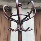 Coat rack parrot Thonet early twentieth art deco