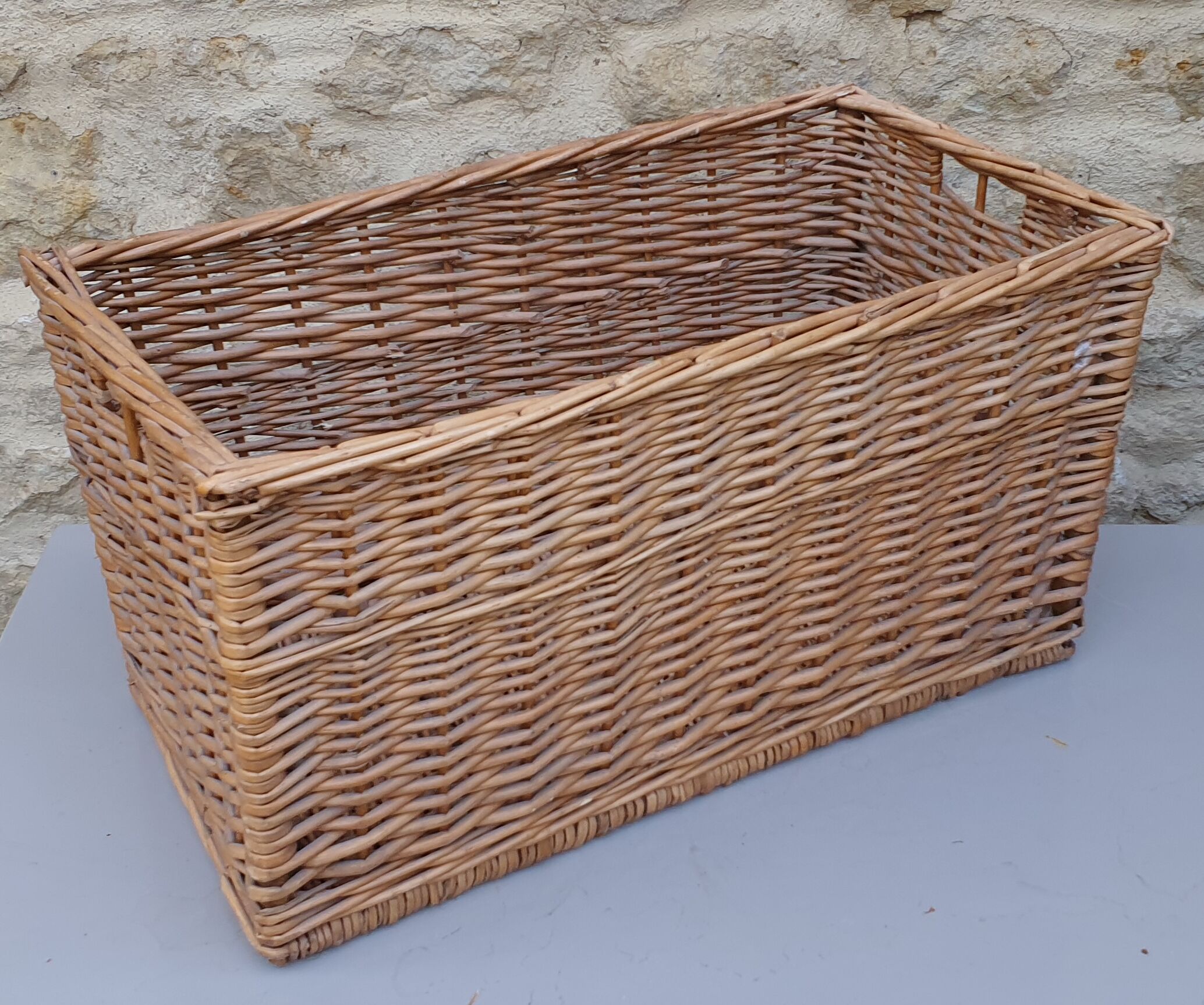 Wicker basket
