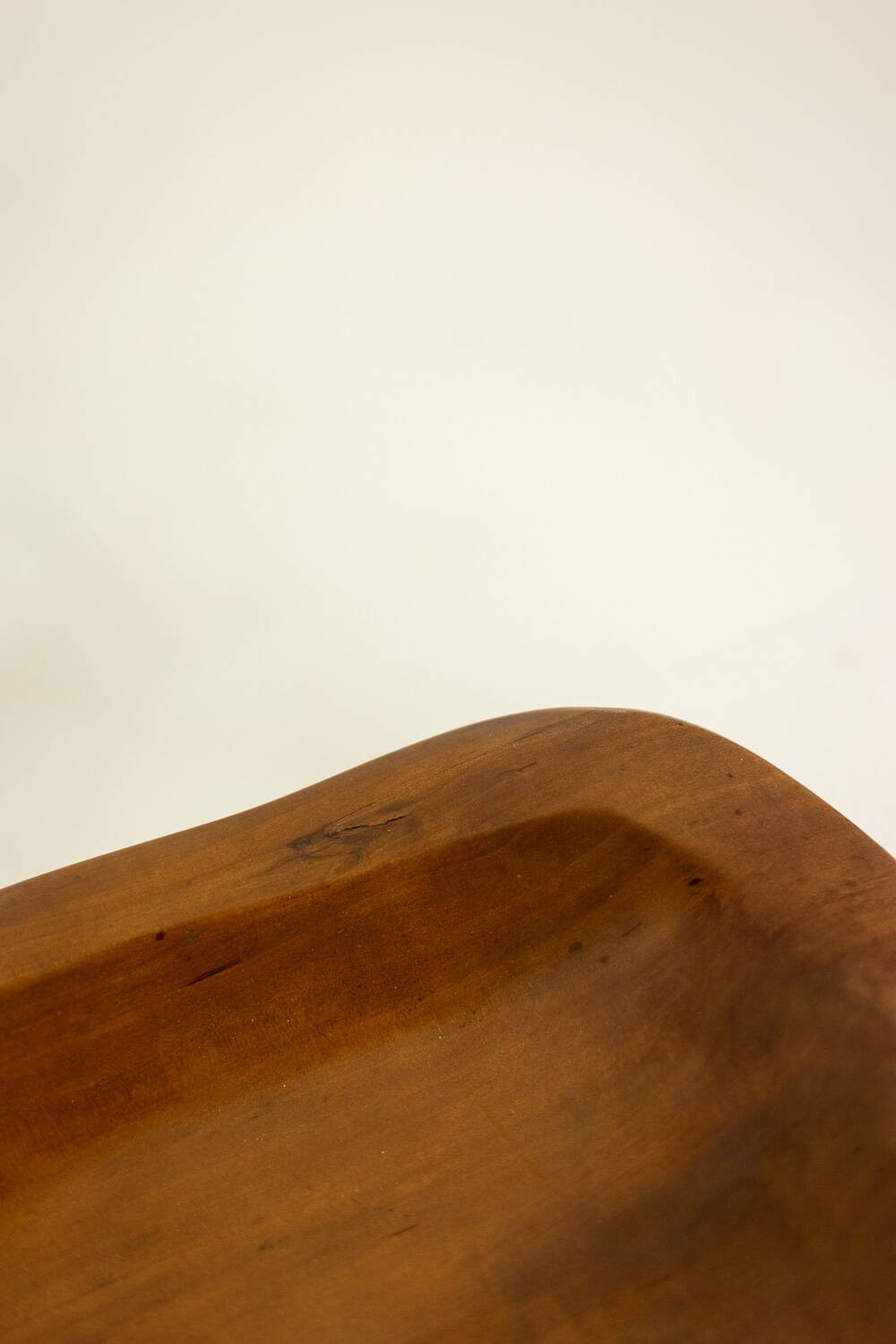 Alexandre Noll. Sculpted bowl in an organic shape. 1940s/50s.