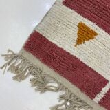 Moroccan handcrafted rug 250cm x 150cm