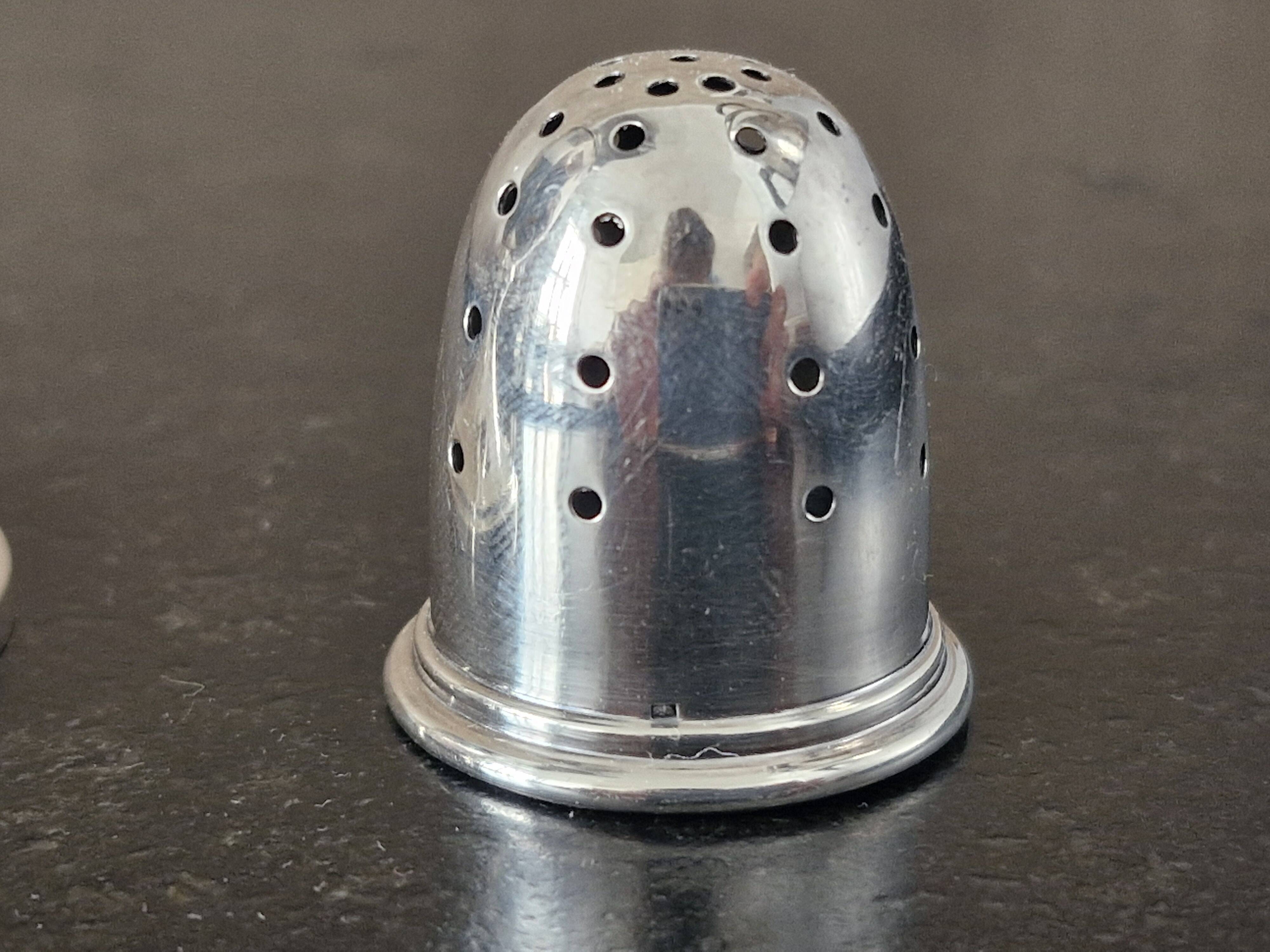 Silver salt cellar