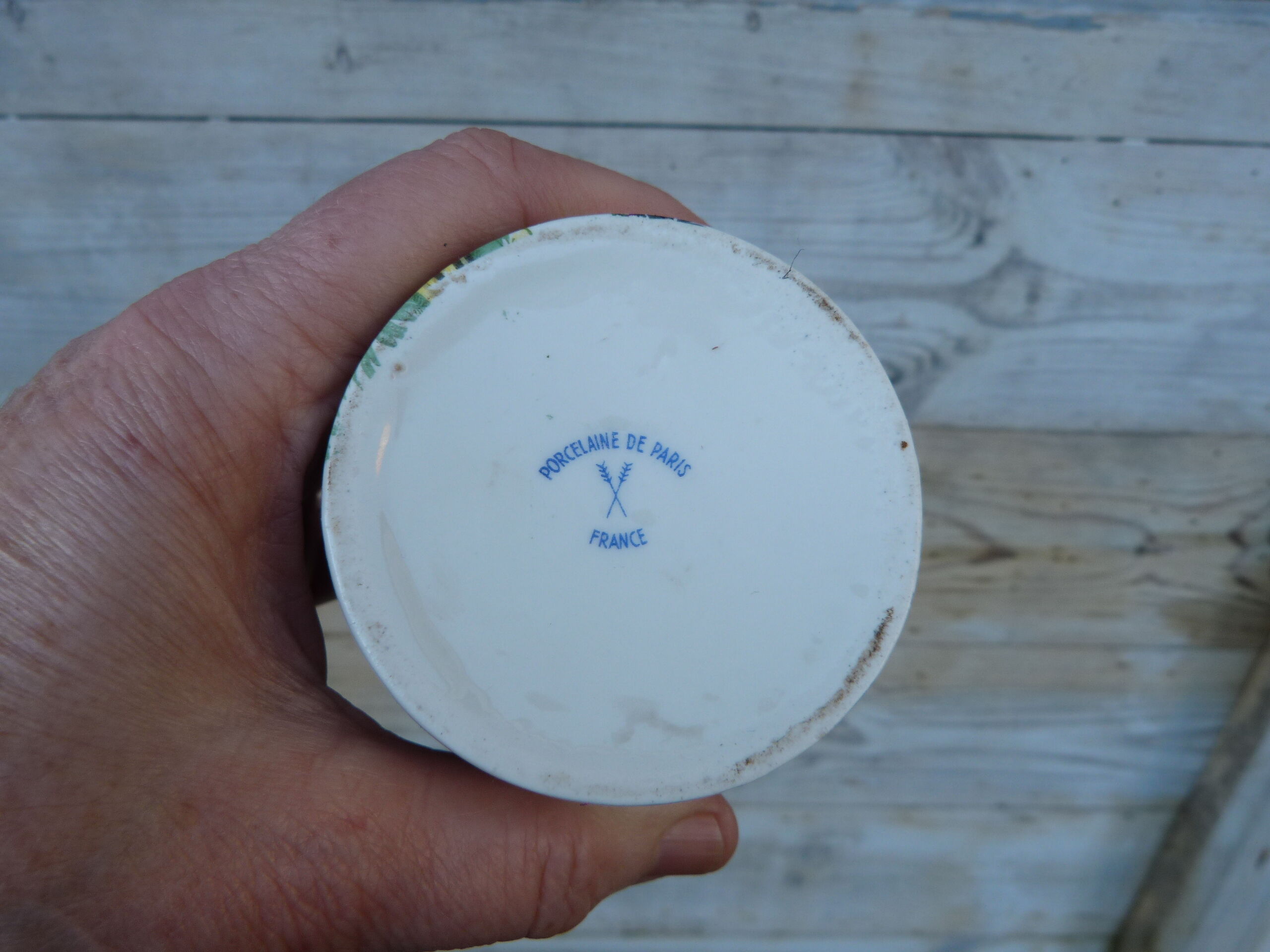 Flowered Paris porcelain toilet bottle