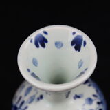 Vase earthenware of Delft, Holland