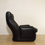 Orchidée leather armchair by Michel Cadestin for Airborne, France 1970's