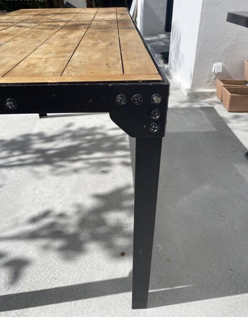 Industrial table