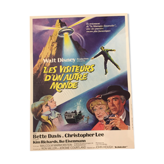 Affiche du film Les visiteurs d’u Autre monde