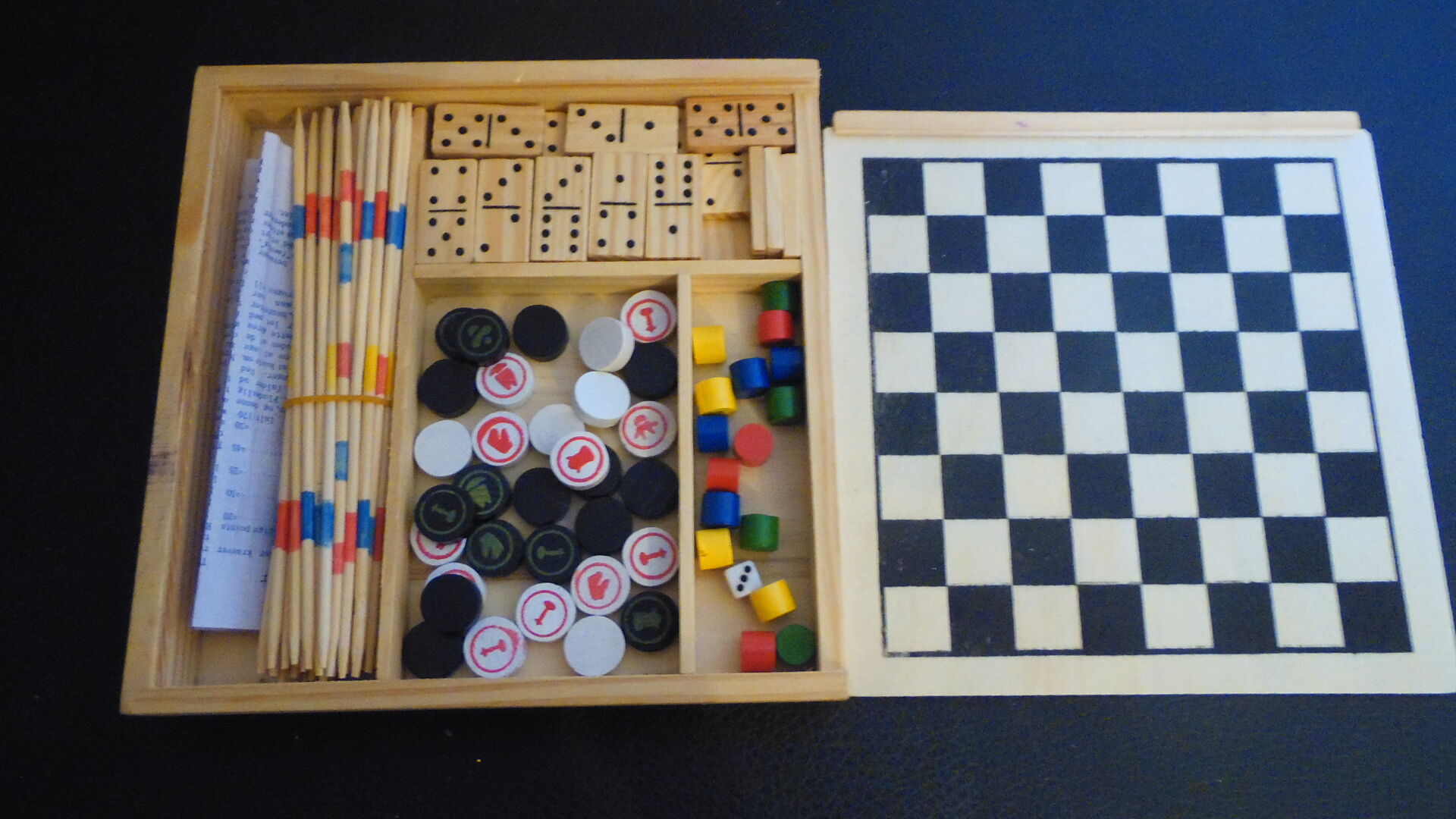 Coffret multi jeux de voyage