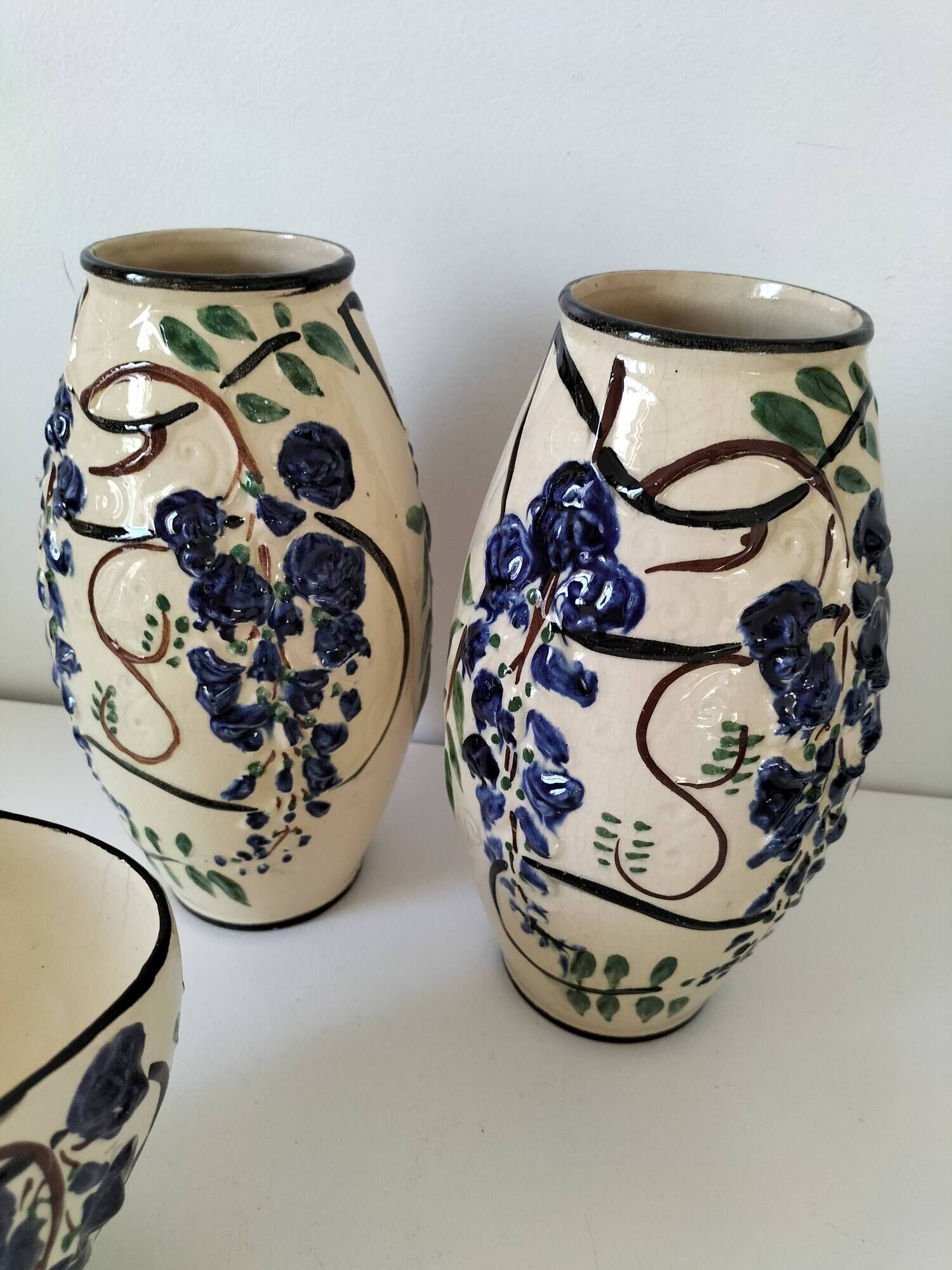 Poët-Laval Trio “Wisteria” – 2 vases no. 721 & boat planter no. 729