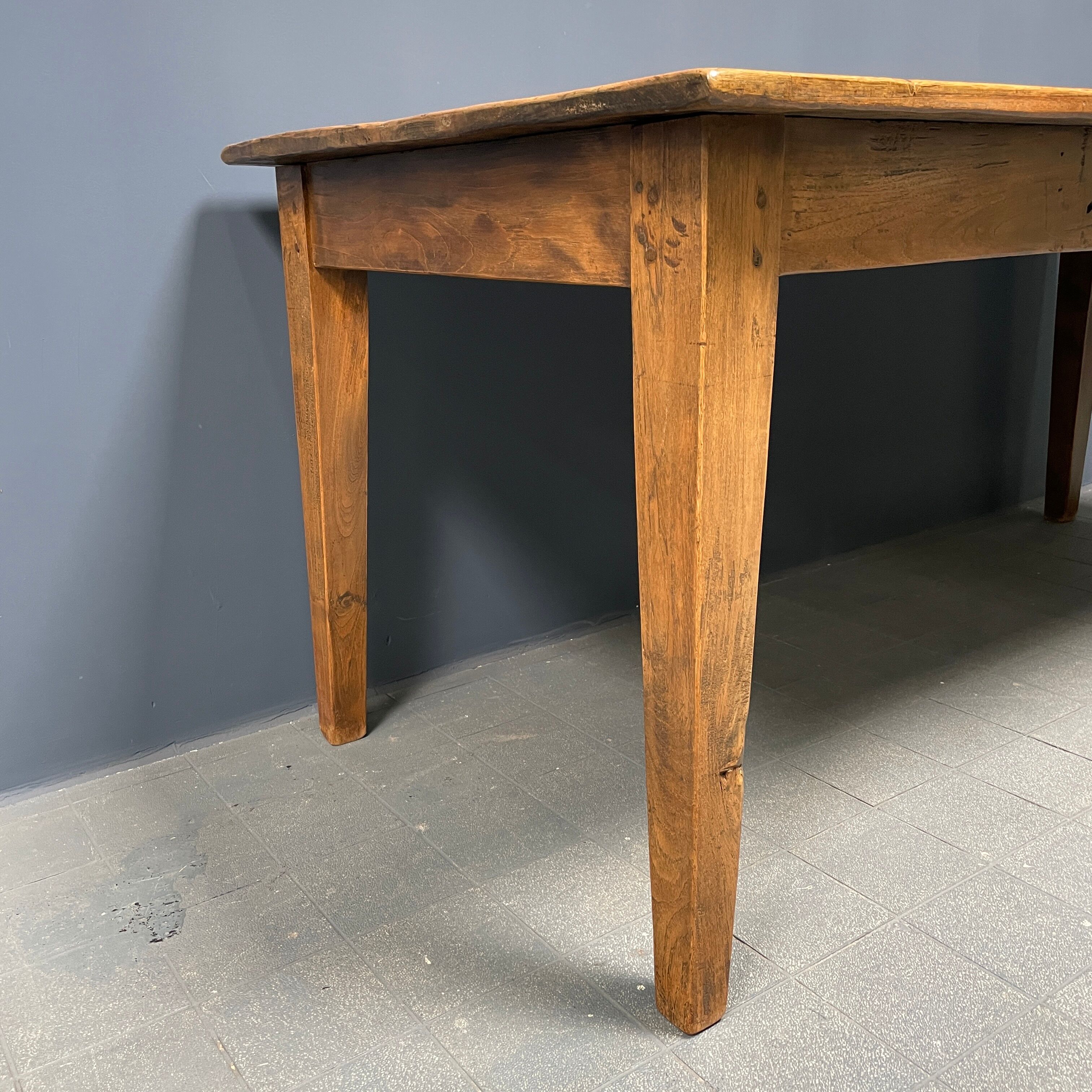 Rustic french farmhouse dining table made of oak and elm