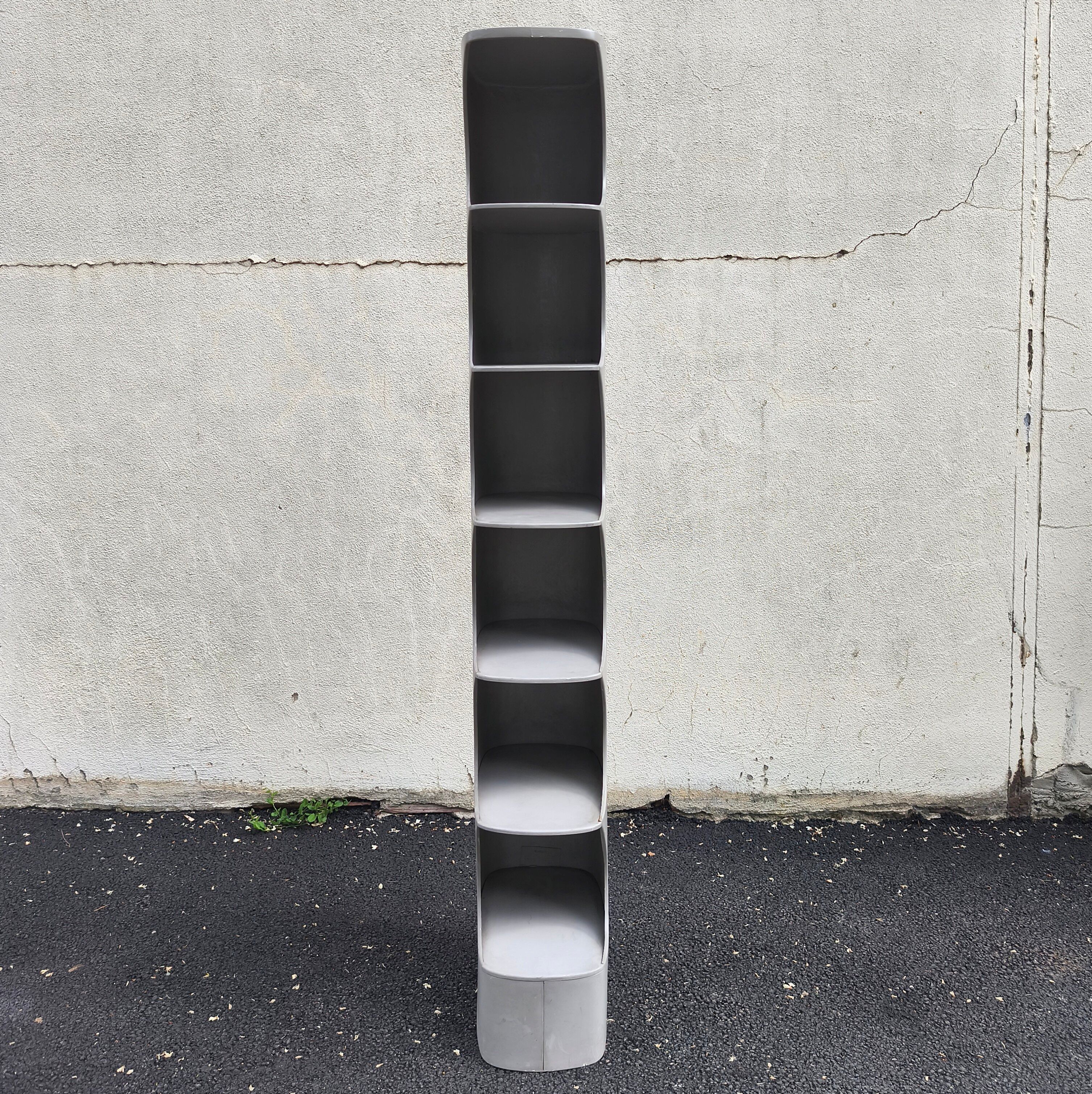 Large designer shelf Valeric Doubroucnskis, Rodier, 1970