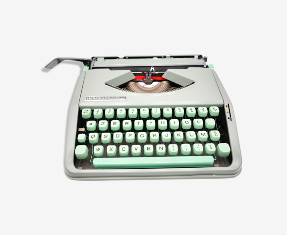 Machine à écrire Hermes Baby vert tilleul