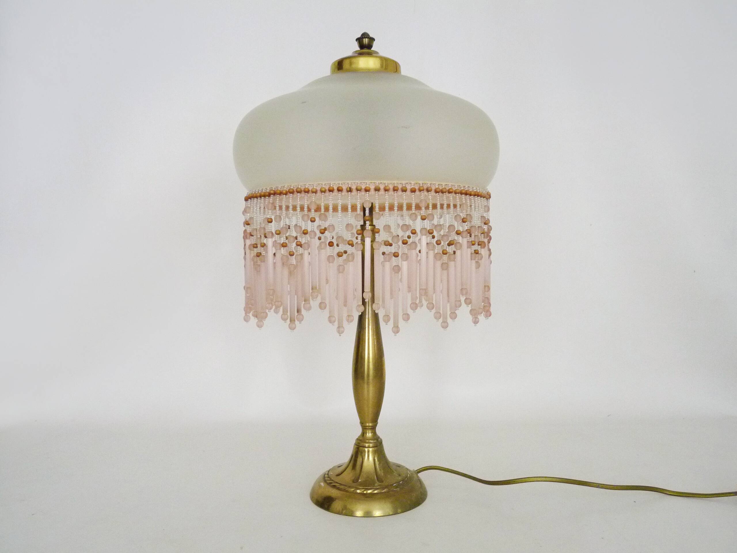 Lampe de table, lampe de chevet 2 feux, pied laiton, globe et perles rose