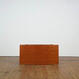 T-Angle coffee table by Florence Knoll