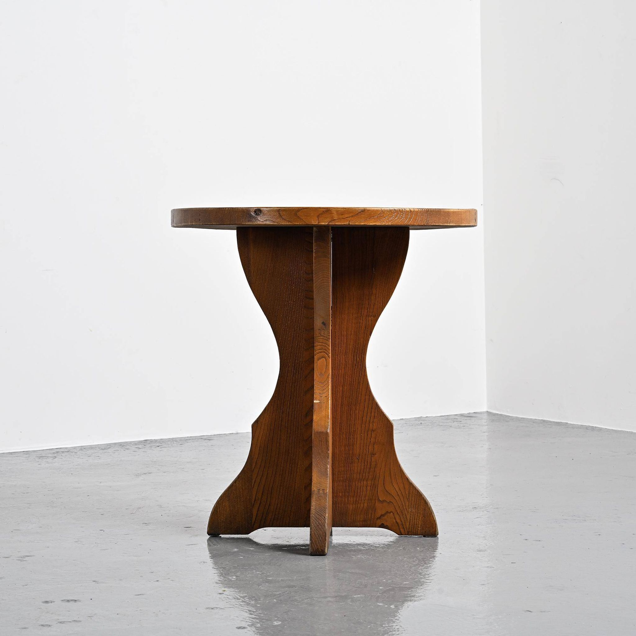 Table murale en bois massif, Alpes françaises, vers 1970