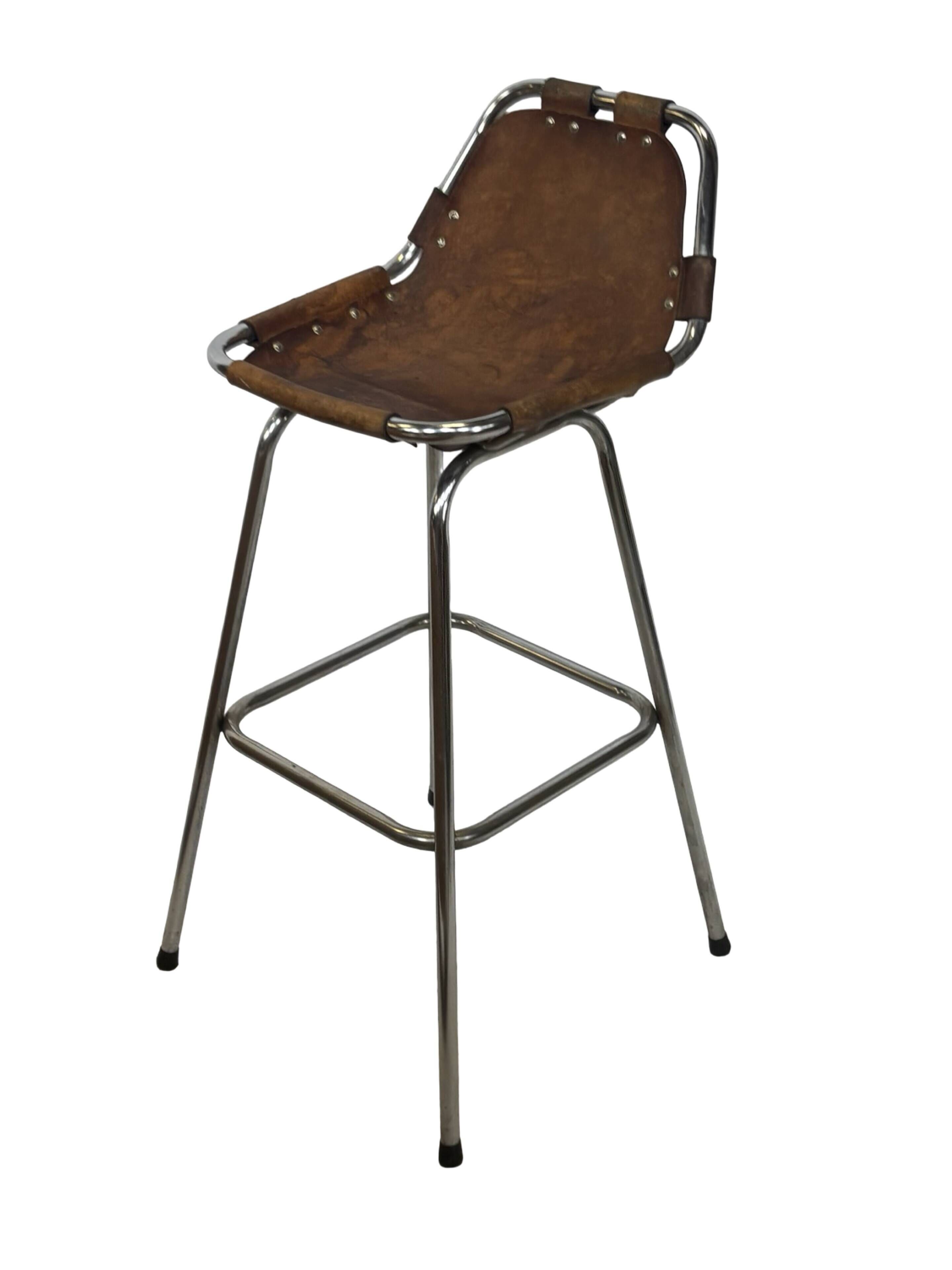Tabouret de bar vintage Dal Vera sélectionné par Charlotte Perriand design 'Les Arcs'